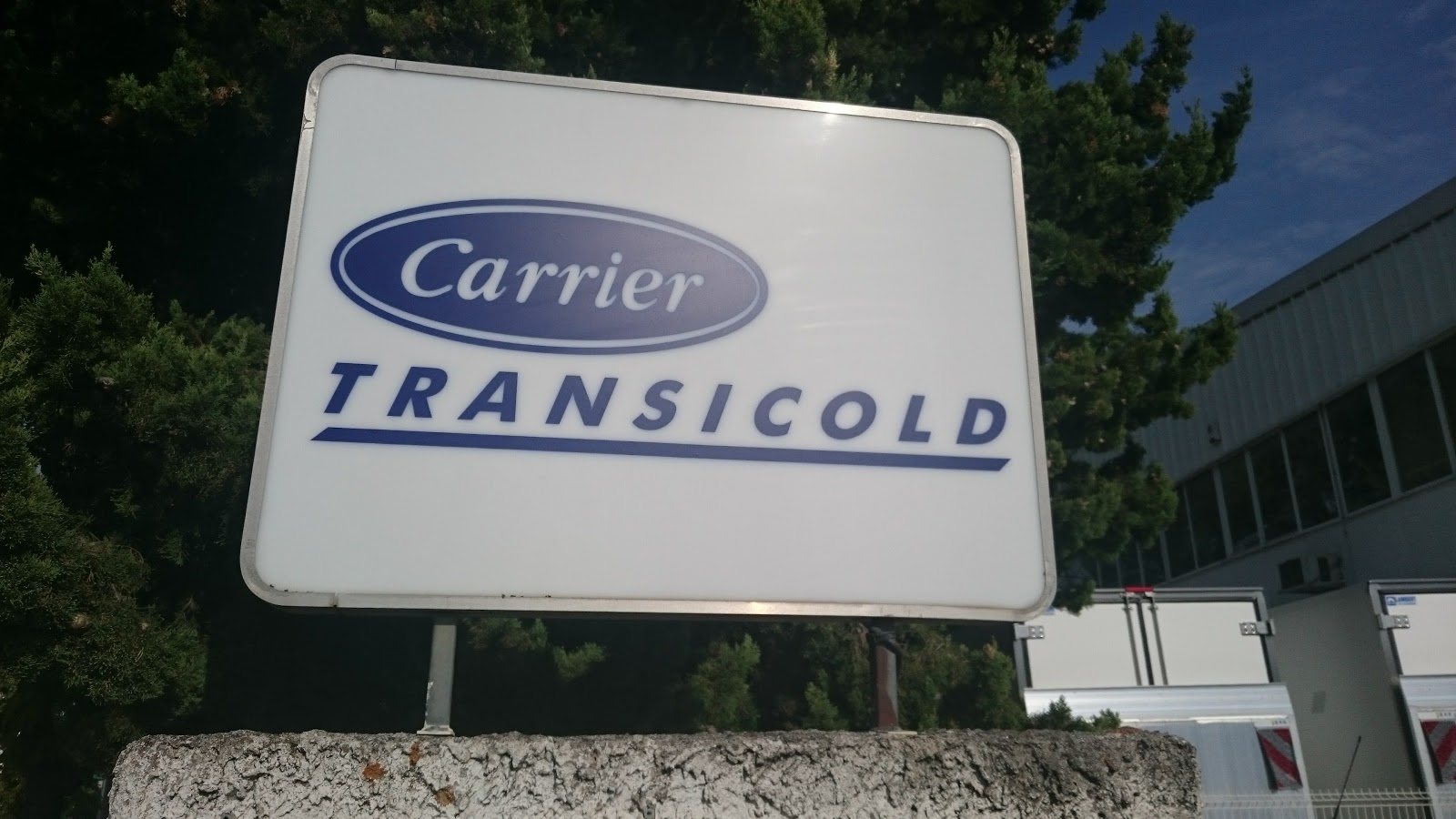 CARRIER - AZUR TRUCKS FROID - Aix-en-Provence