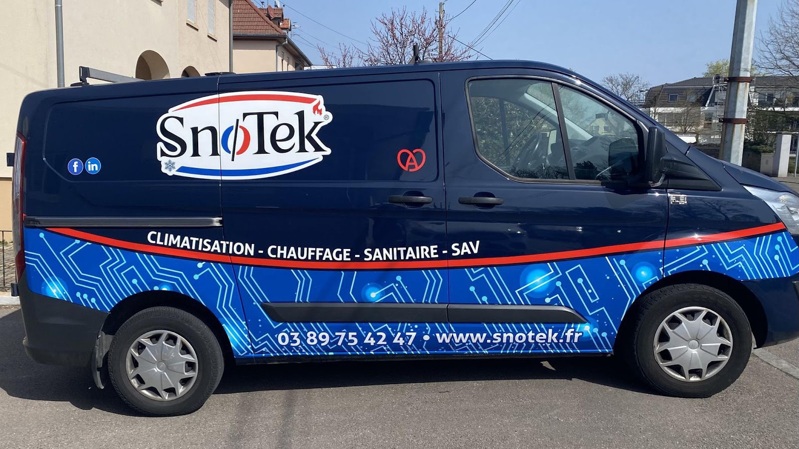 Logo de Snotek