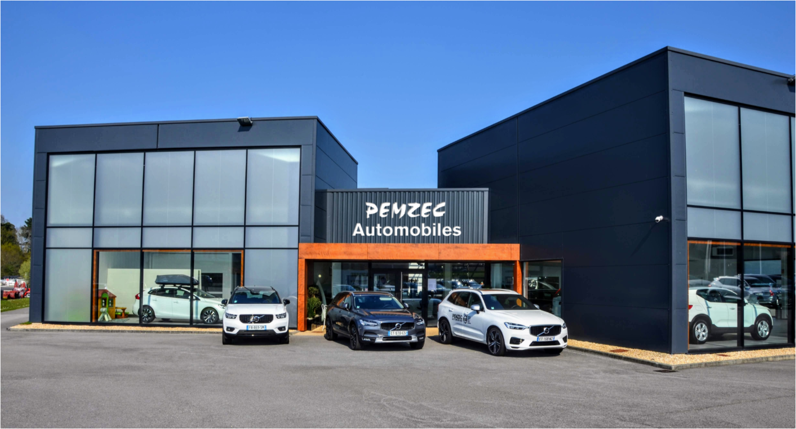 Logo de VOLVO VANNES - PEMZEC AUTOMOBILES - LS GROUP