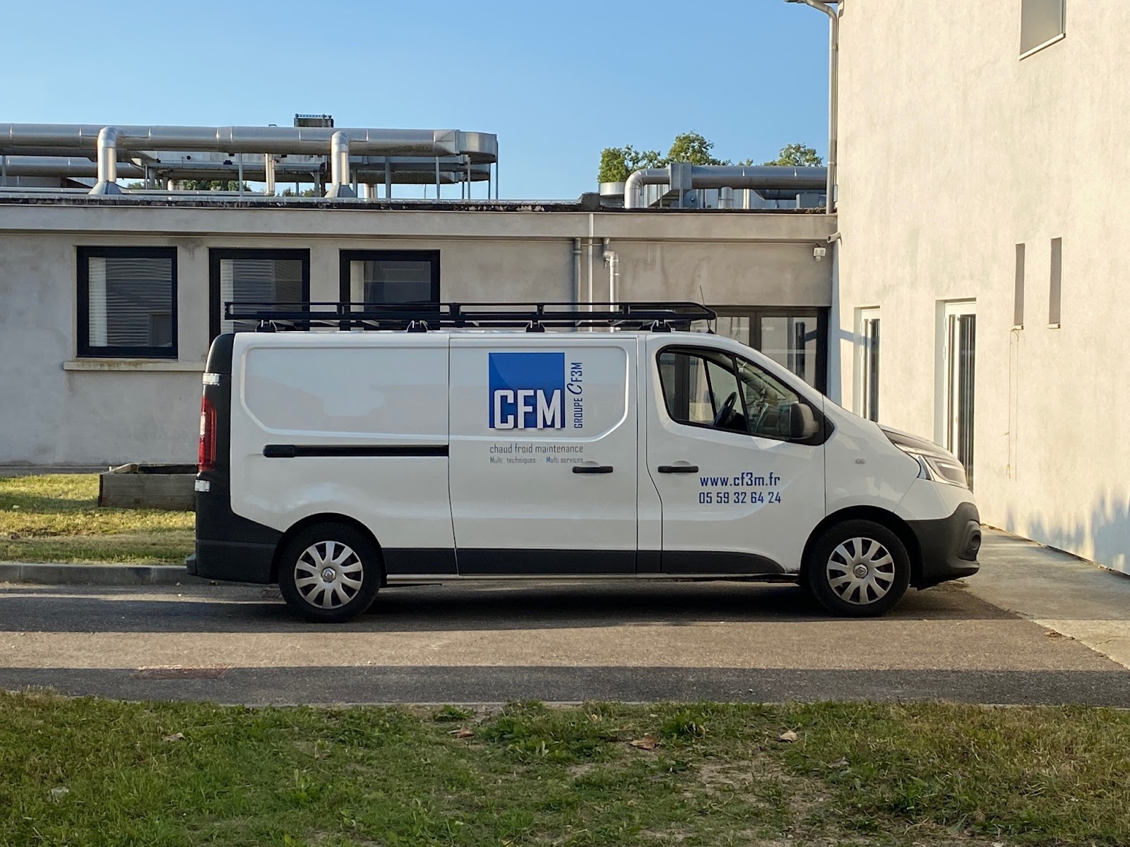 Logo de CHAUD FROID MAINTENANCE ( Groupe CF3m )