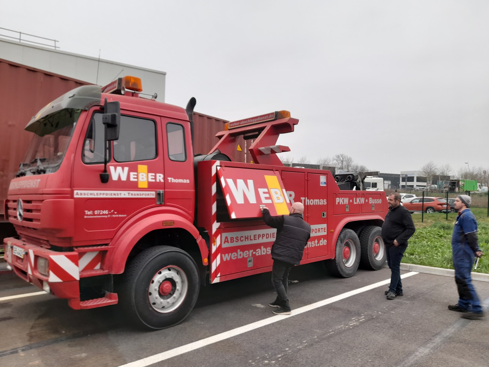 Logo de Jura Trucks Service