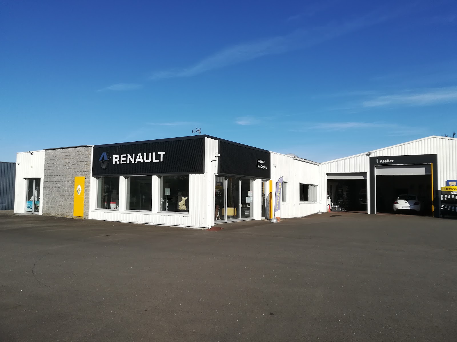 Renault Garage du Coglais