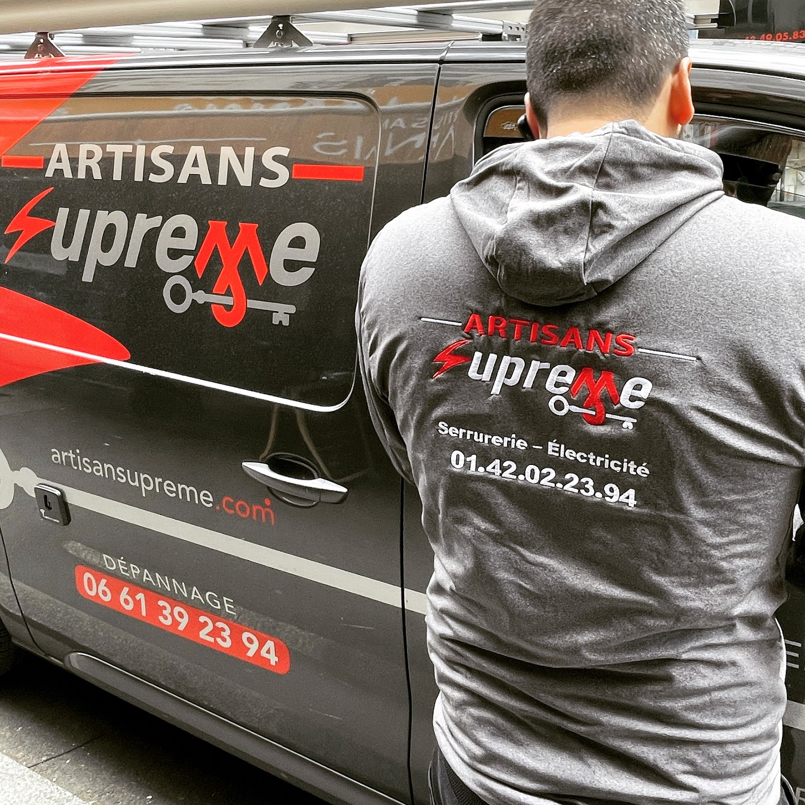 Logo de Serrurier paris ARTISANS SUPREME