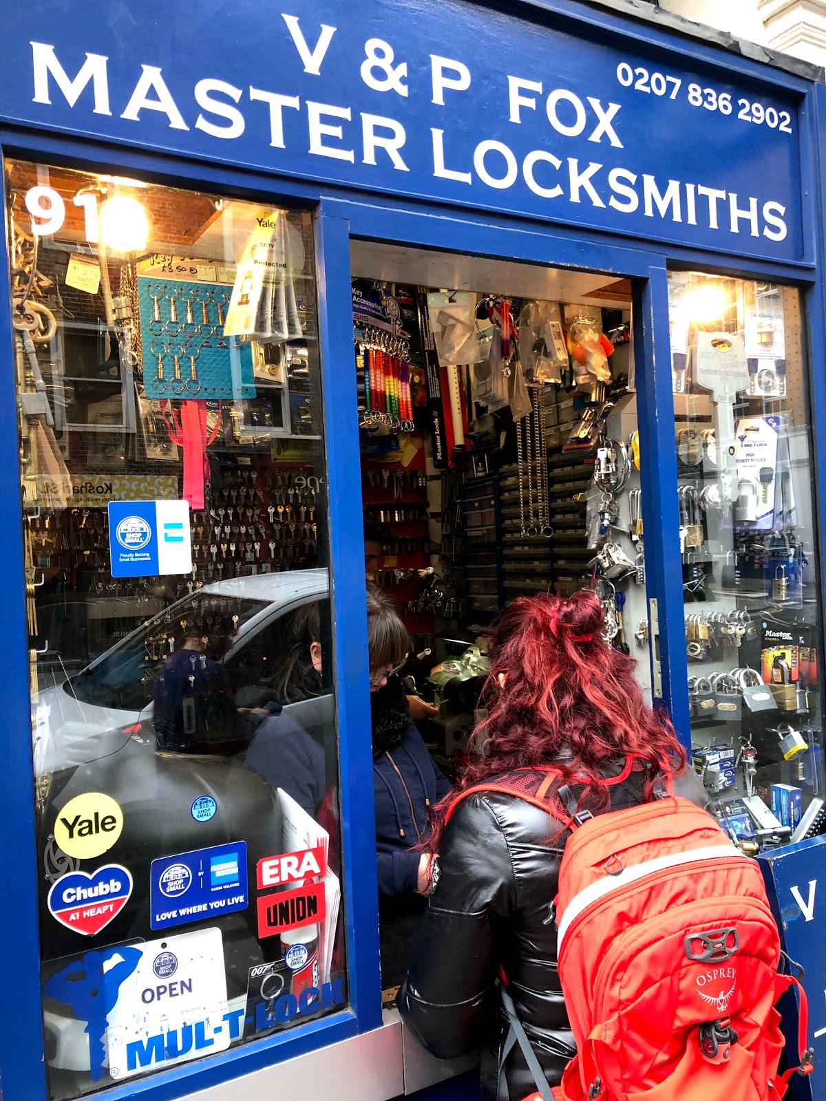 V & P Fox Master Locksmiths