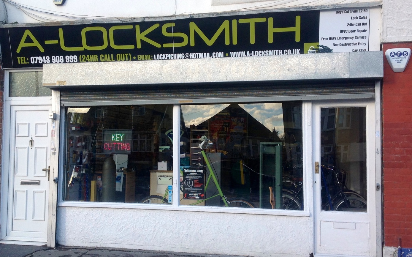 Logo de A locksmith