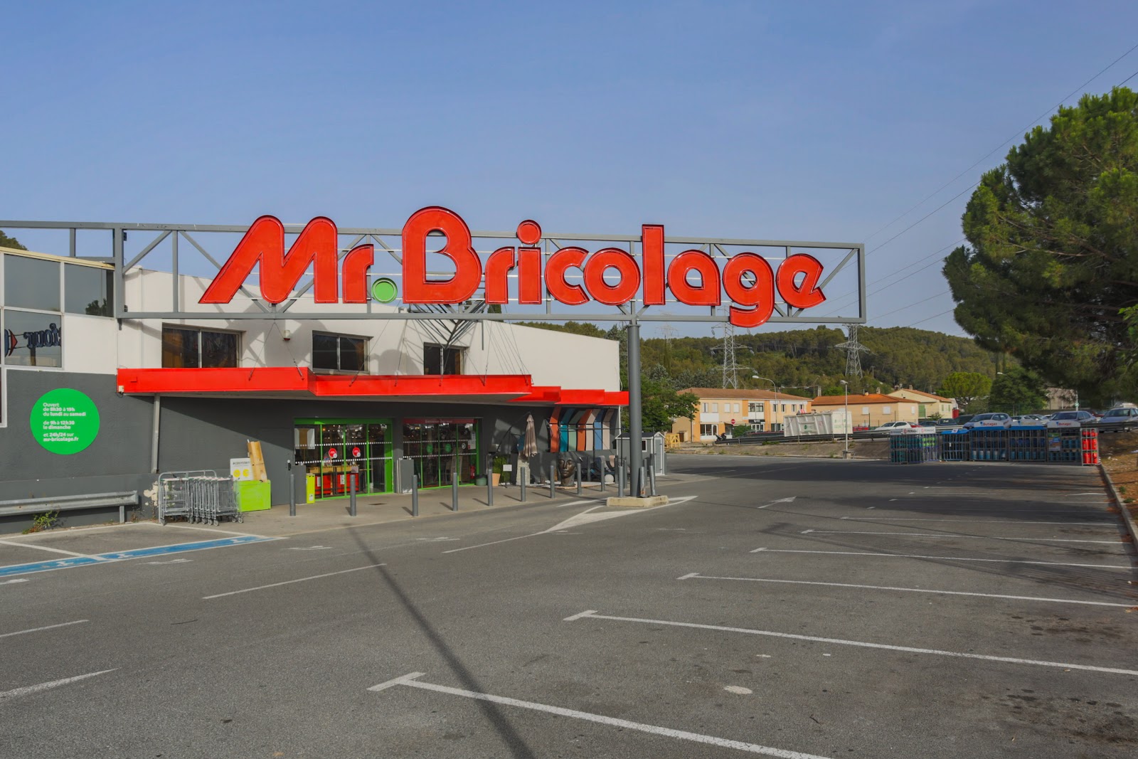 Logo de Mr.Bricolage Trans En Provence