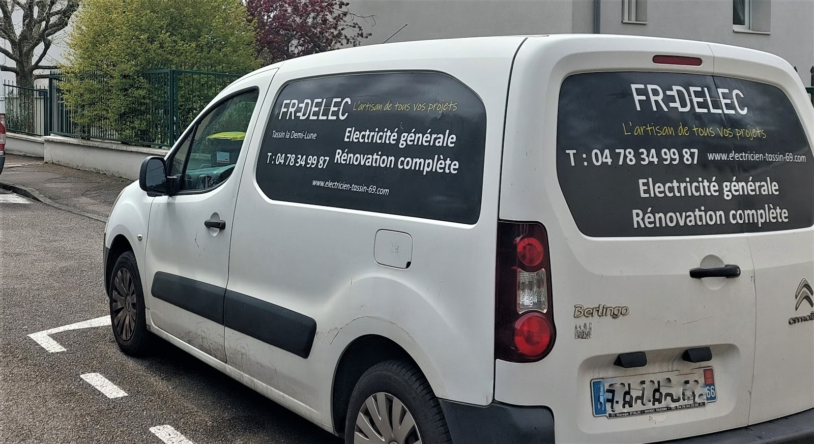 Logo de FREDELEC Electricité Générale et rénovation totale