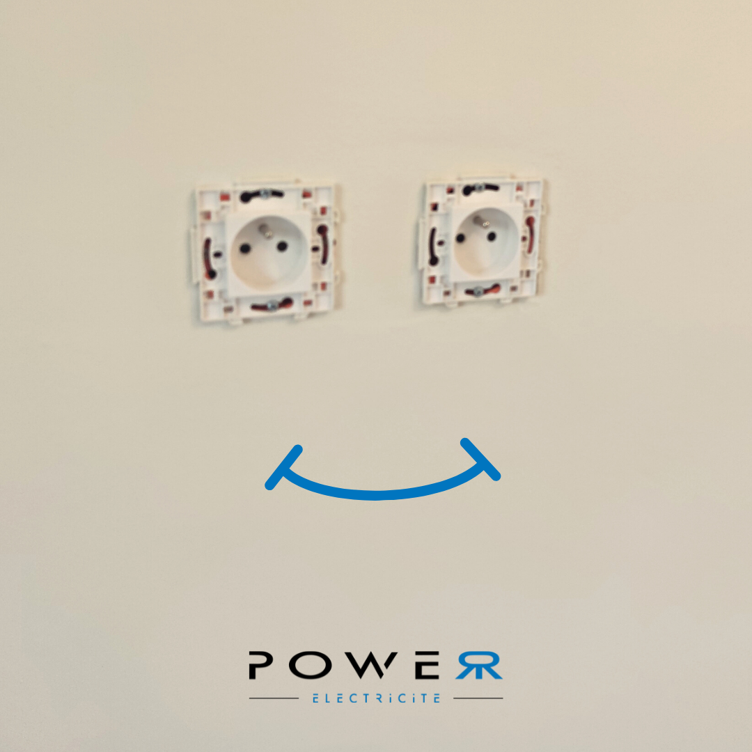 Logo de POWERR Elec