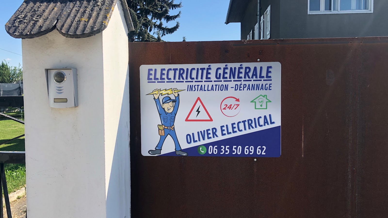 Logo de Oliver Electrical