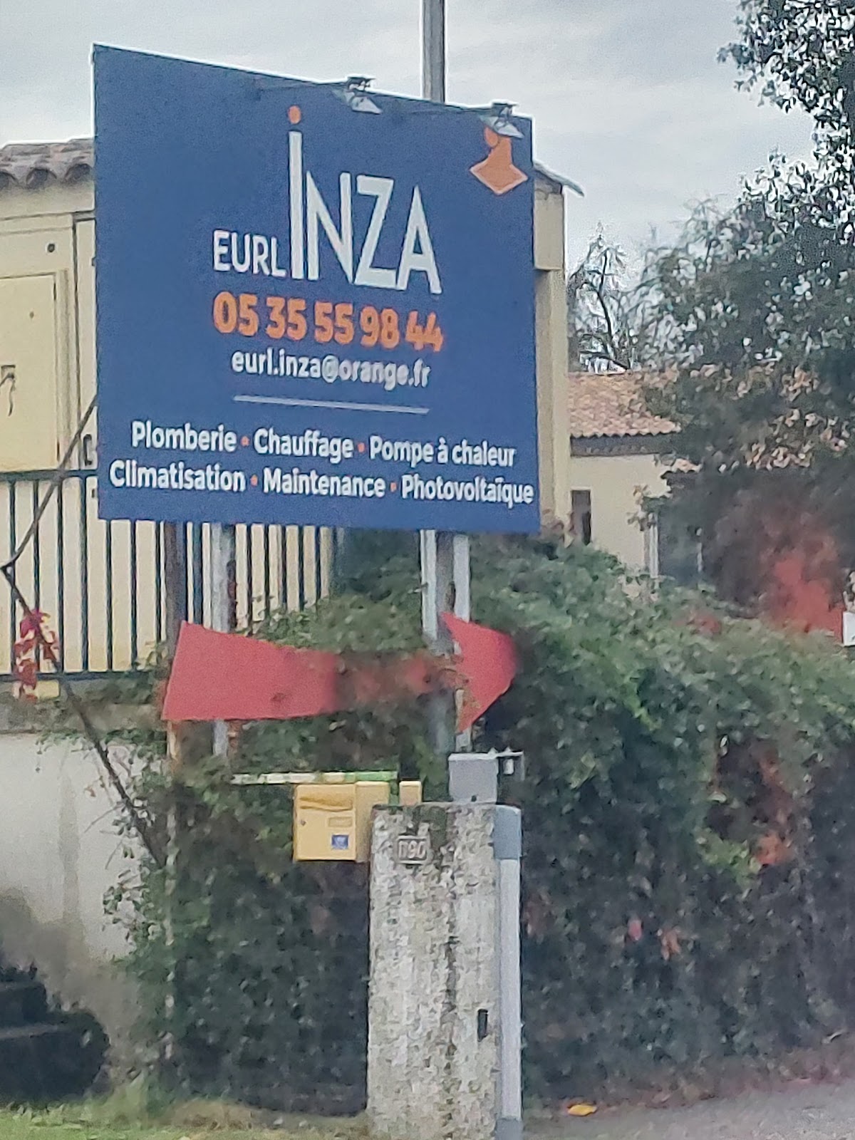 Logo de Inza