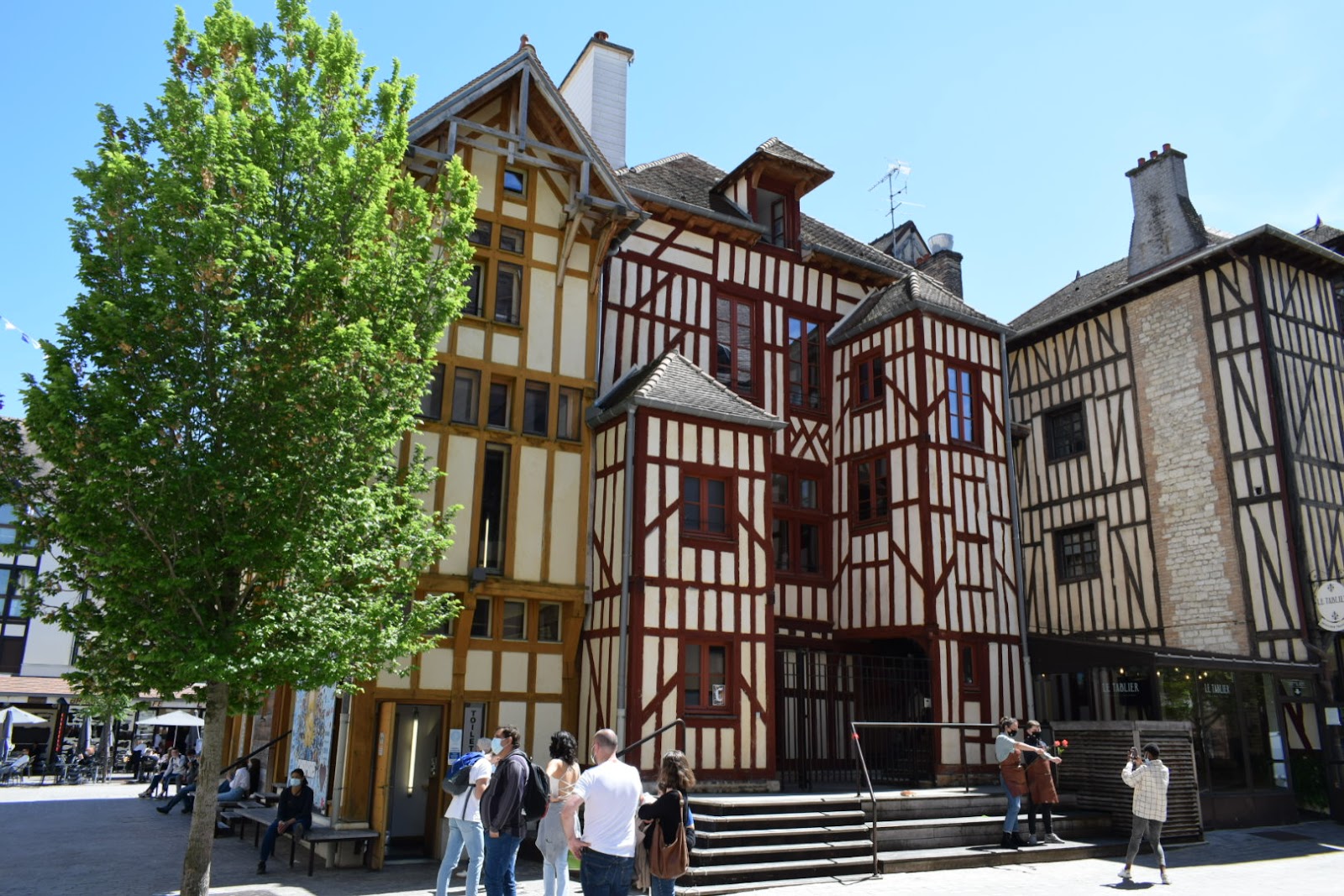 Troyes